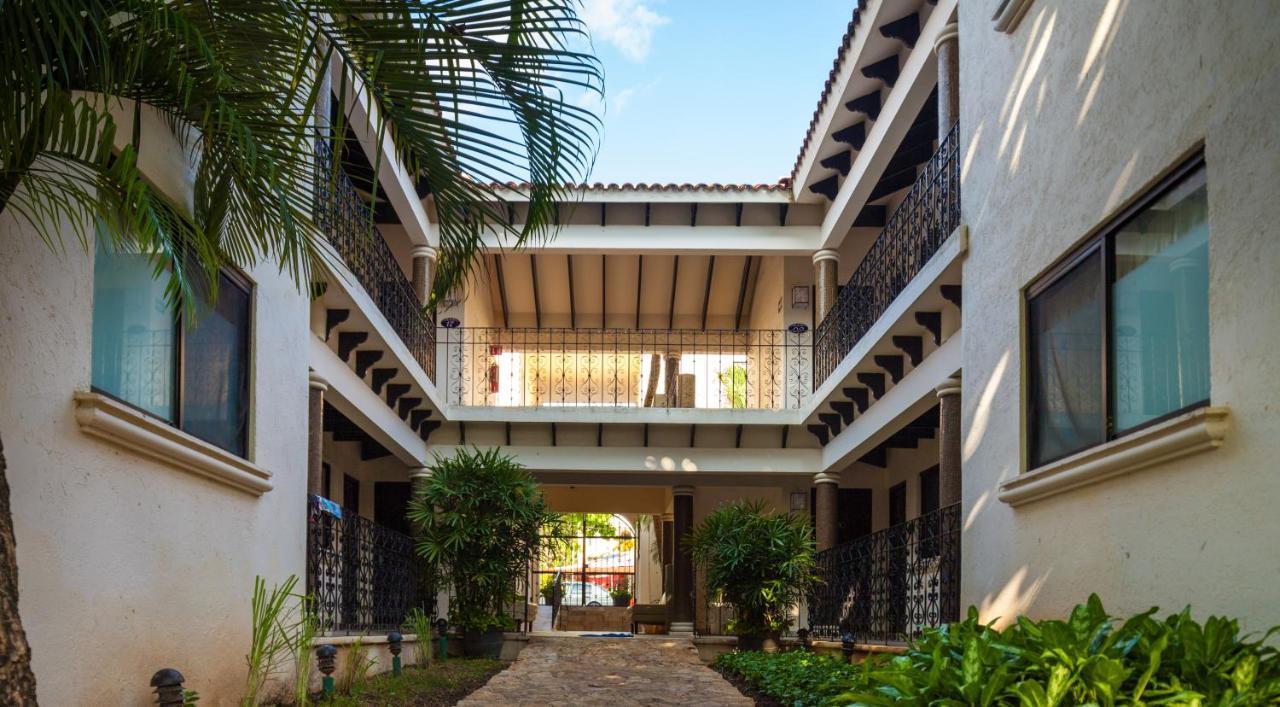 Nina Hotel Playa Del Carmen Exterior photo